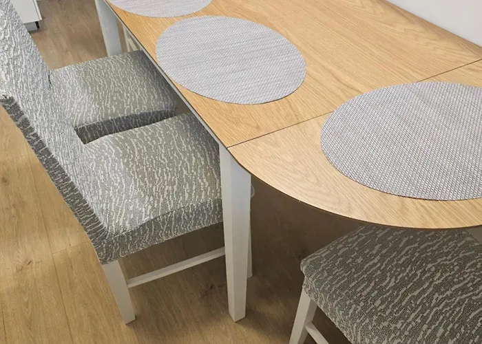 Apartmán Huge Next To Train Station Close To The Center