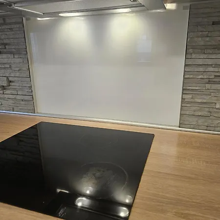 Huge Next To Train Station Close To The Center Apartament Bratislava