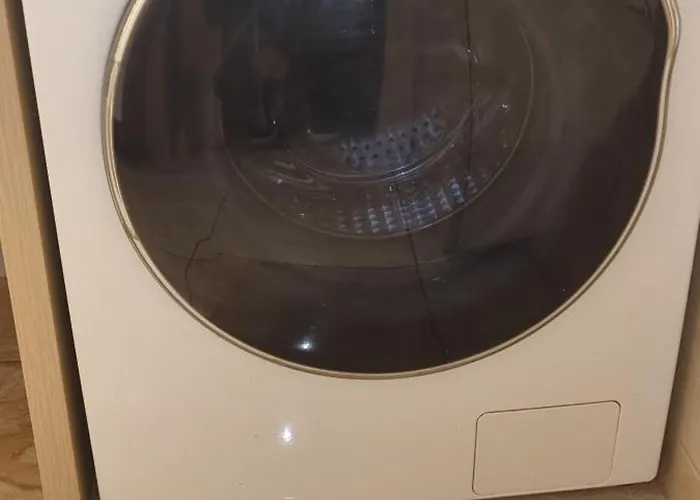 Huge Next To Train Station Close To The Center Appartement